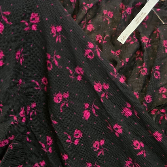 Free People Black Purple Floral Twist Front Blouse Womens M Boho‎ Sheer Sleeve - Picture 4 of 7